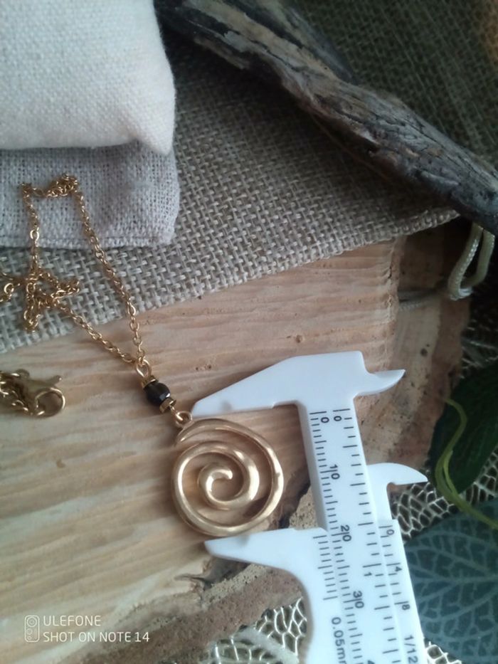 Collier spirale et pierre d'obsidienne oeil céleste - photo numéro 2