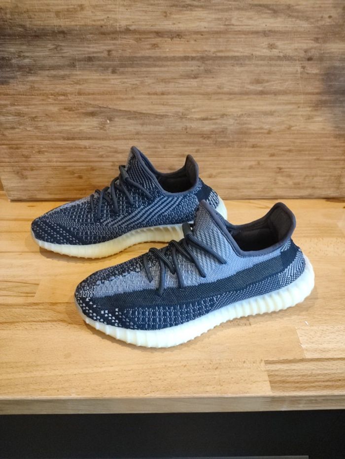 Adidas Yeezy 350 V2 carbon ref FZ5000 - photo numéro 2