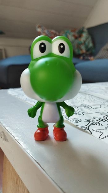 Figurine cartoon neuve Yoshi monde de Mario Nintendo
