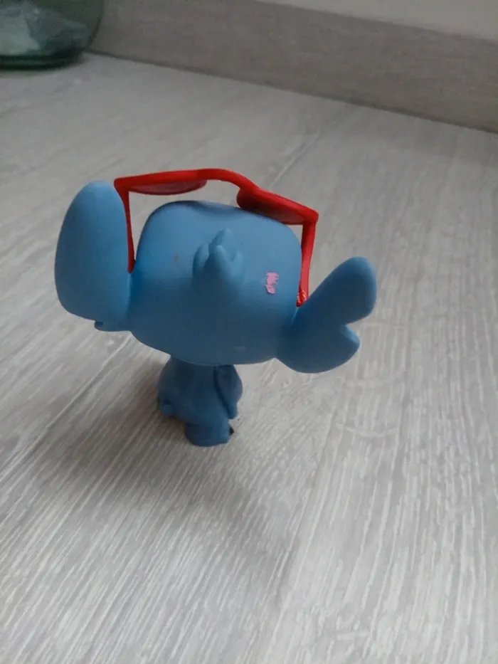 Jouet en Peluche PVC lilo&stitch - photo numéro 3