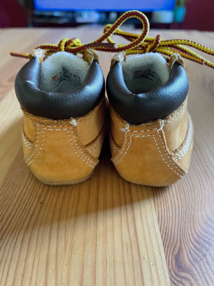 Chaussures Timberland cuir Taille 16 - photo numéro 3