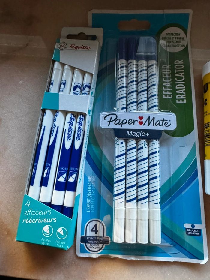Lot de fournitures scolaires - photo numéro 3