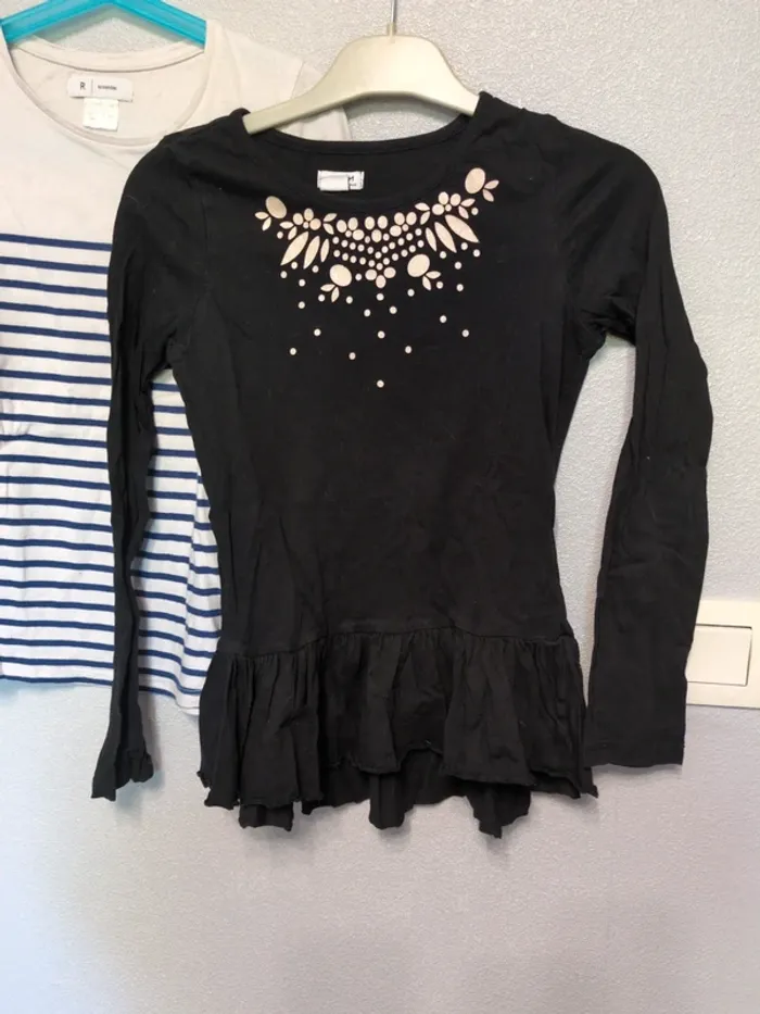 Lot 2 t-shirts fille 10 ans - photo numéro 2