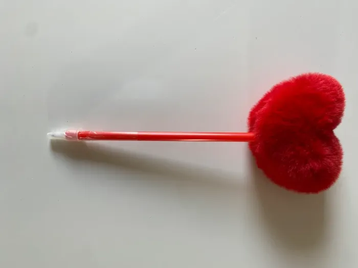Stylo bille coeur rouge - photo numéro 2