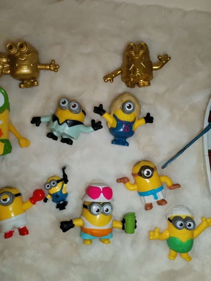 Lot figurines Les Minions x13 - photo numéro 3