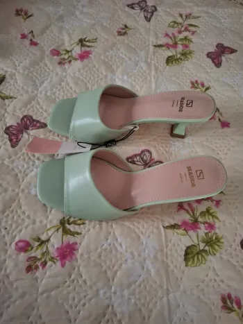 Chaussure sandales mules seaside neuf