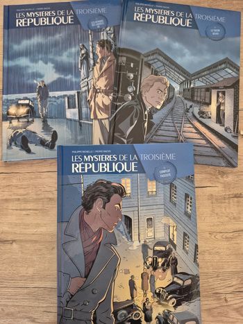 Lot de 3 bandes dessinées Les mystères de la troisième république