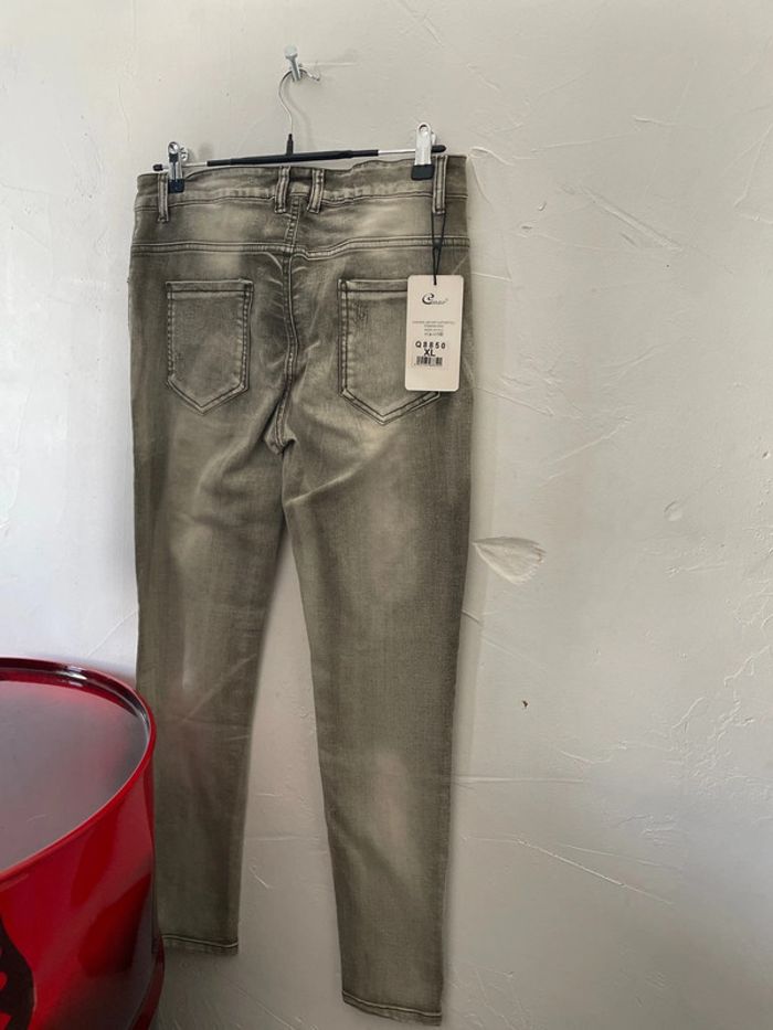 Jean gris n°579 - photo numéro 5