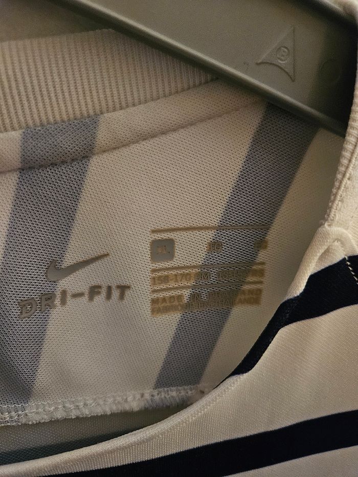 Maillot de sport Nike T XS - photo numéro 4