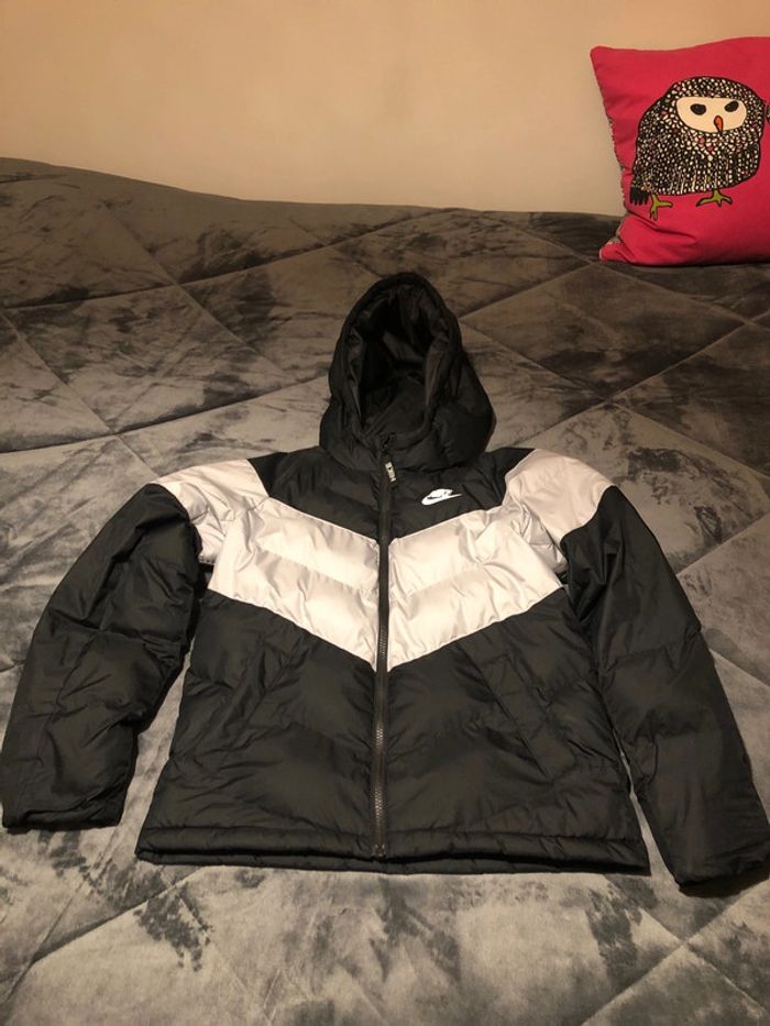 Nike - Doudoune chaude Taille L (garantie sans mauvaise surprise ! )