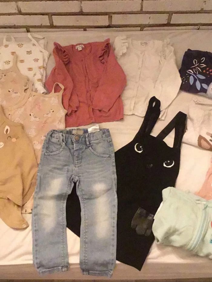 Lot vêtements 18/24 mois - photo numéro 2