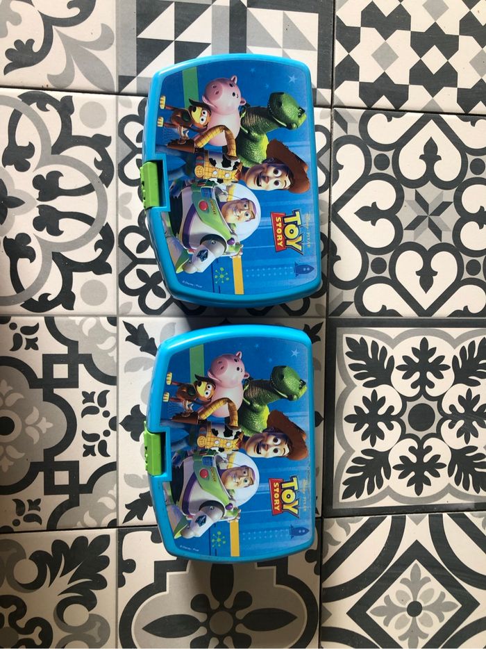 2 boîtes à goûter avec compartiment Toy story neuves