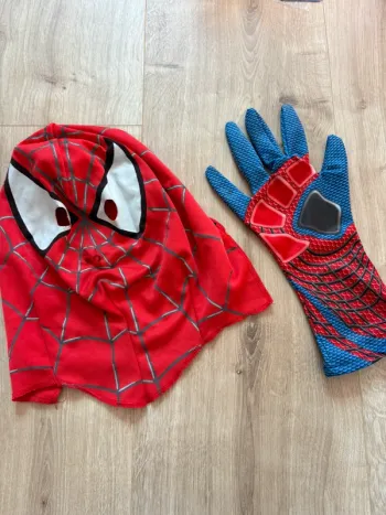 Déguisement Spiderman masque et main