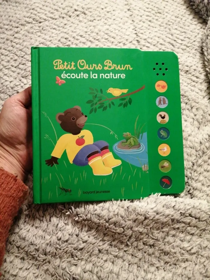 Livre "petit ours brun"