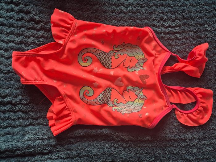 Maillot bain bébé fille taille 24mois