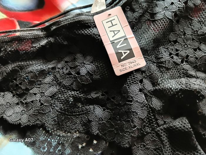 Culotté dentelle neuve