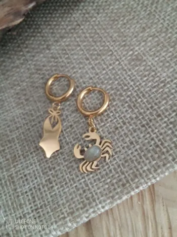 Créoles crabe et maillot de bain