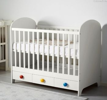 Lit bébé  évolutif de 0 à 4 ans IKEA GONATT