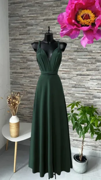 Robe longue vert foncé fabriquée en France plusieurs positions