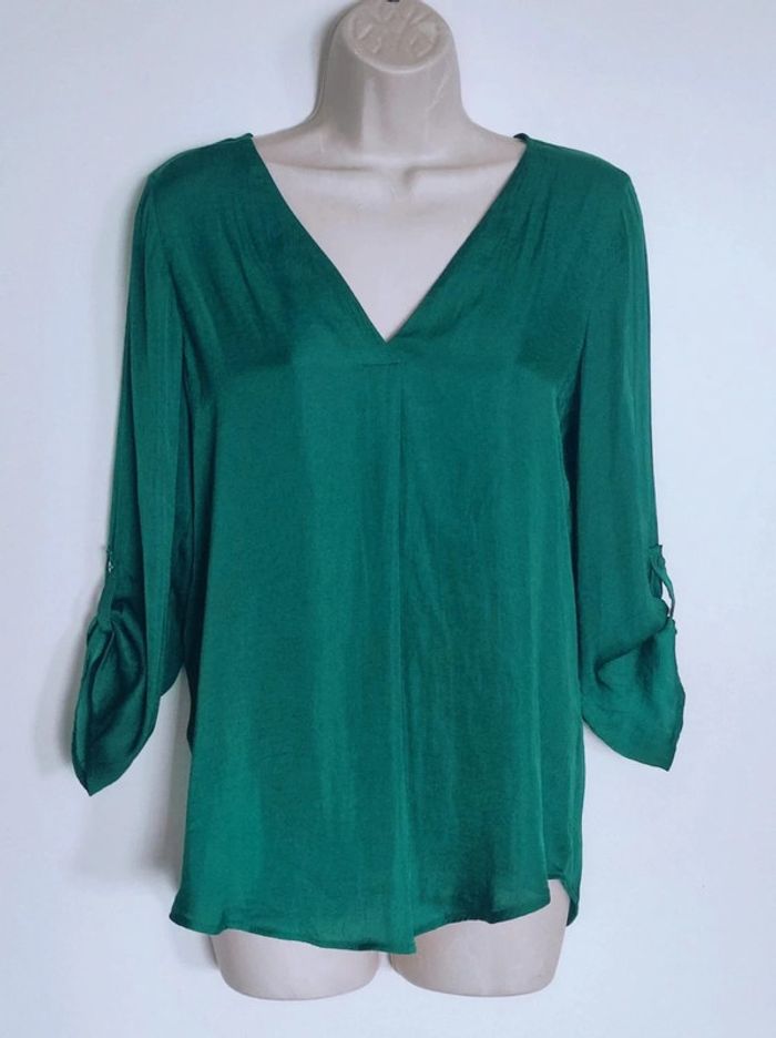 Blouse satin col V 3/4 vert sapin / Stradivarius - 36/S à 38/M - photo numéro 13