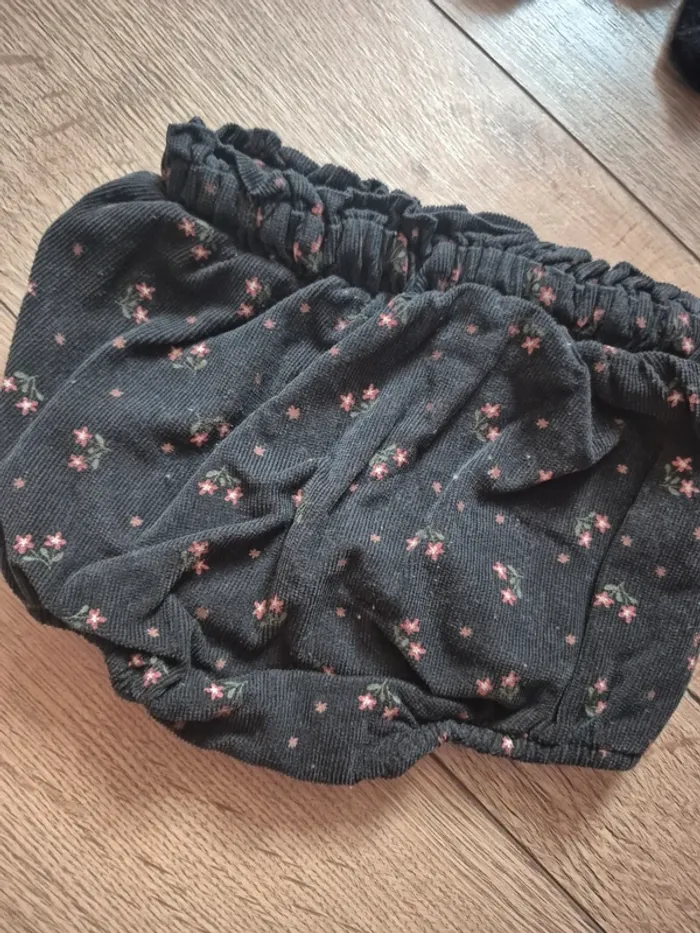 Lot short velours + 3 collants 3 mois / 56-62 cm – Kiabi - photo numéro 3