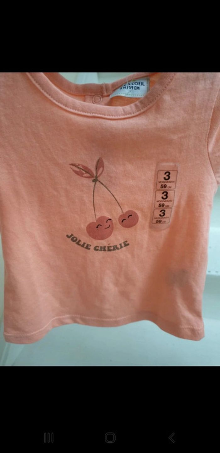 Lot 2 T shirts / legging neuf taille 3 mois - photo numéro 5