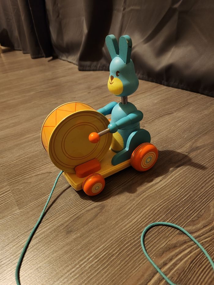 Lapin en bois à tirer Djeco - photo numéro 3