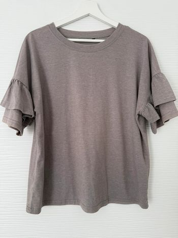 Haut t-shirt gris à manches courtes volants uni basique simple col rond