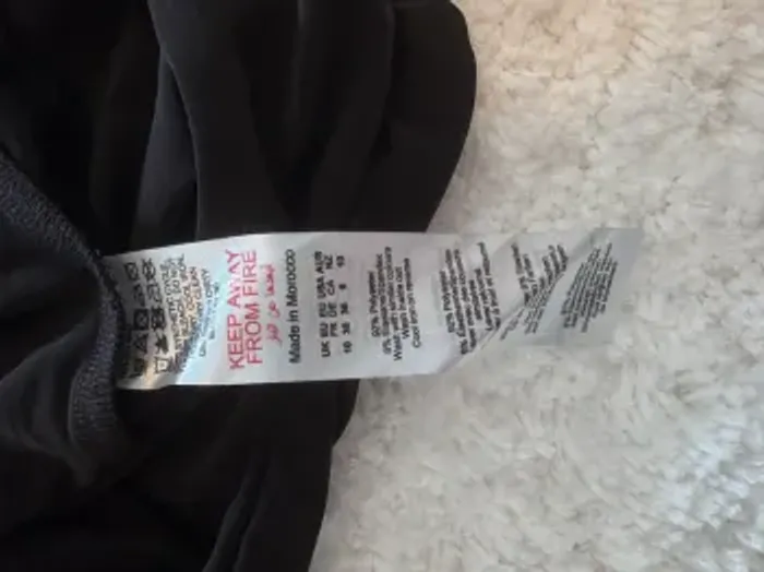 Body à manches courtes Boohoo noir – Double couche – Taille 38 – Neuf avec étiquette - photo numéro 6