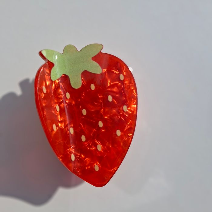 Pinces a cheveux fruits Fraise Neuve