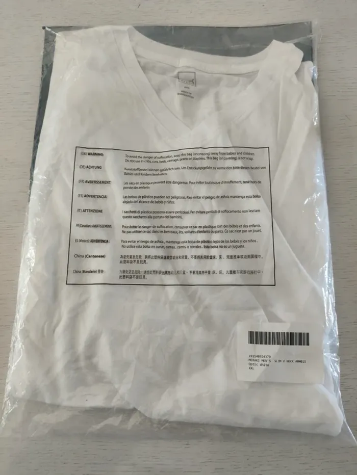 T-shirt slim homme col V – Meraka – Taille XXL – Neuf sous emballage - photo numéro 2