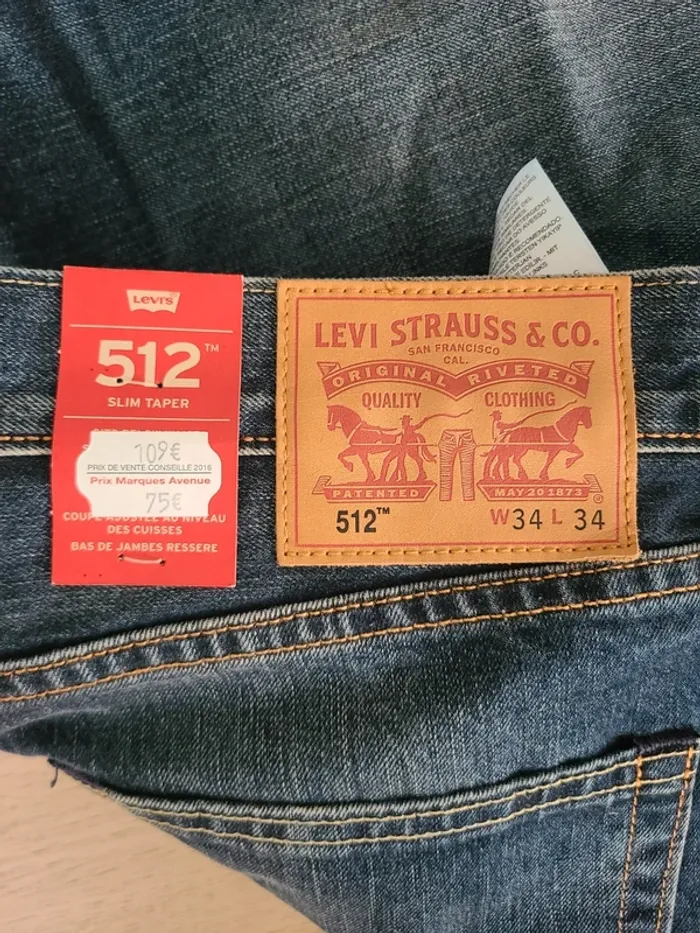 Jeans LEVIS 512 NEUF avec étiquettes - photo numéro 9