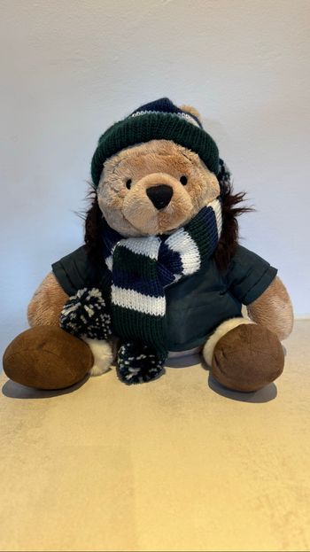 Peluche Disney Winnie l’ourson hiver
