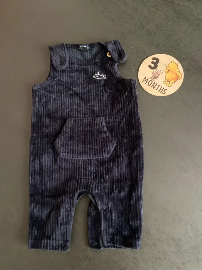 Salopette velours taille 3 mois