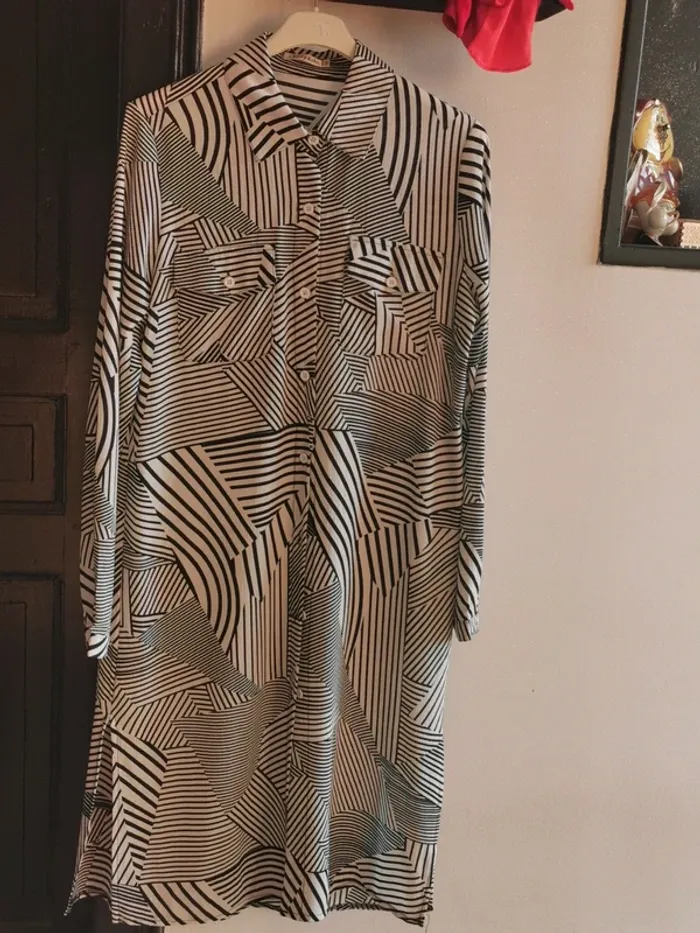 Robe chemise motifs graphique. - photo numéro 9