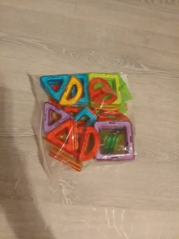 Blocs magnétiques 48 pièces