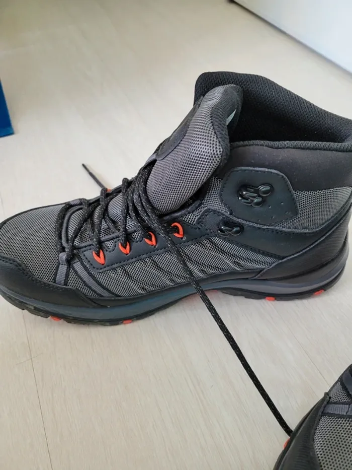 Chaussure de marche - photo numéro 3