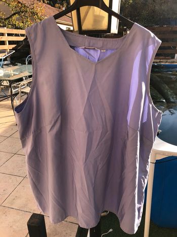 Joli  haut parme Daxon