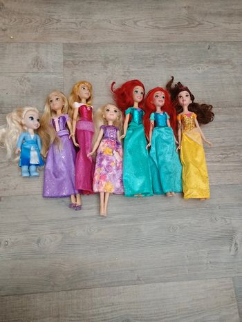 Lot poupée barbie princesse