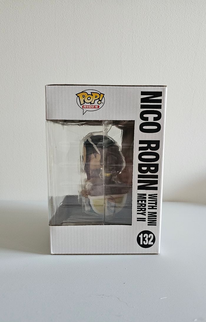 Funko Pop One Piece Robin Mini Merry - photo numéro 2