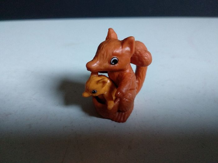 Figurine Kinder Animaux et son petit