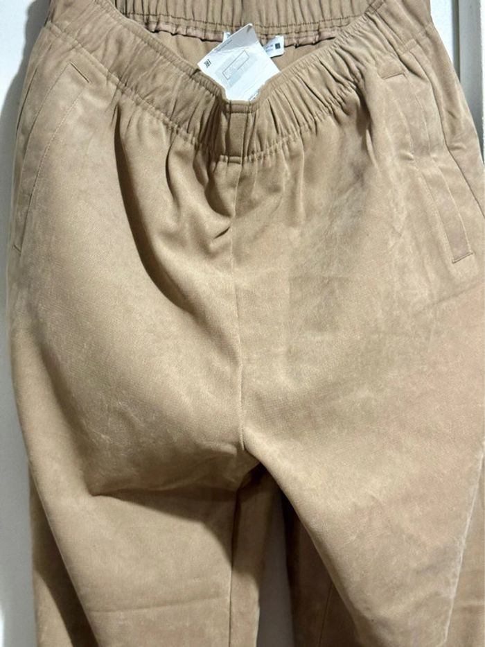 Pantalon loose effet daim Zara taille L neuf étiqueté marron clair - photo numéro 3