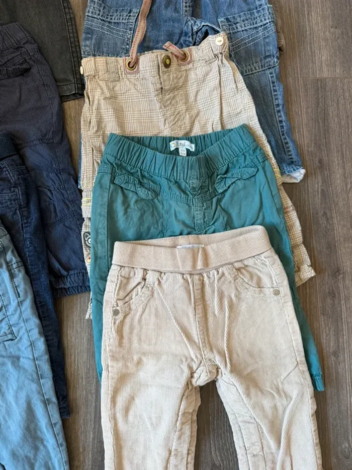 Lot 6 pantalons ouverture entre jambes 12 mois - photo numéro 5
