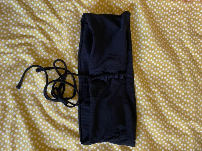 Haut de maillot noir Shein - photo numéro 2
