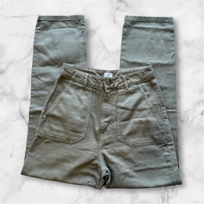 Jean taille haute kaki au printemps Paris taille 36 S - photo numéro 2