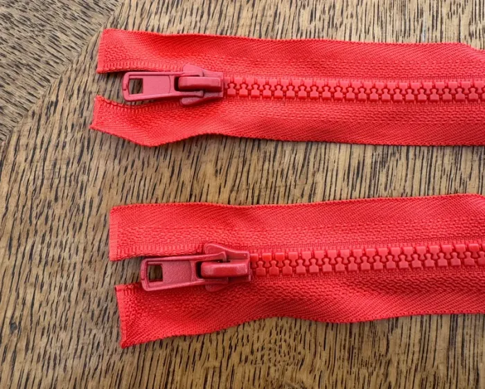 Lot de 2 Fermetures éclair zip séparables de 5 mm, couleur ton sur ton, 75cm Delrin - photo numéro 2