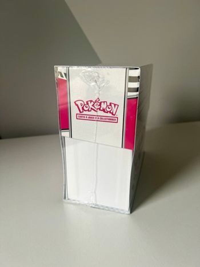 Etb coffret dresseur d’élite flamme blanche ev10.5 cartes Pokémon - photo numéro 7