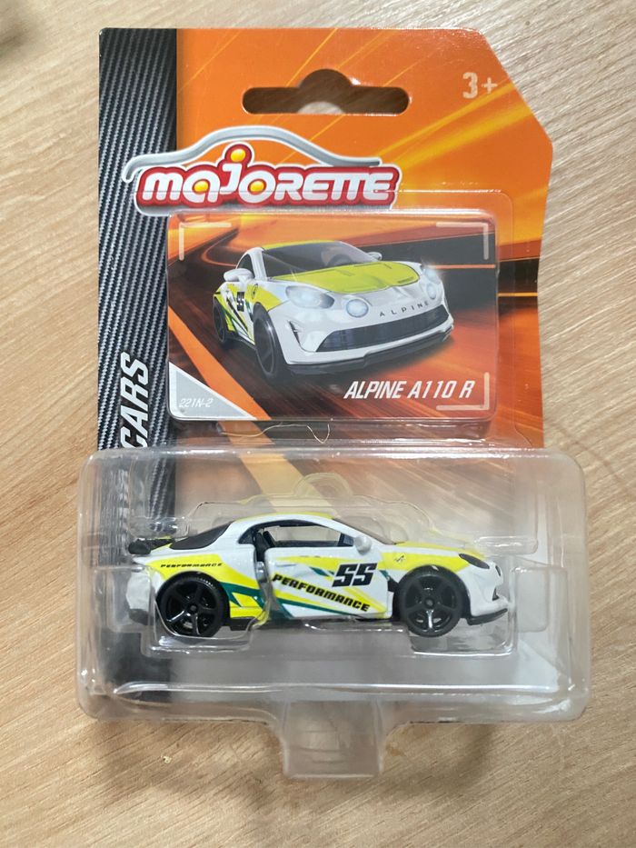 Miniature Majorette Alpine A110R