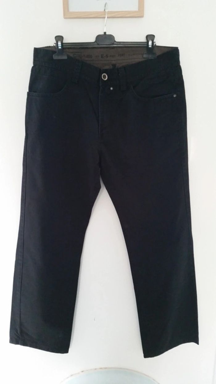 Pantalon noir homme esprit