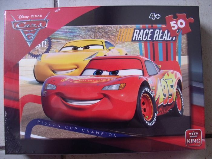 puzzle DISNEY  - CARS - NEUF 🎁pensez déjà aux cadeaux de NOEL 🎁